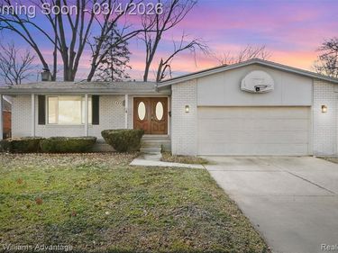 14377 Cranston Street, Livonia, MI 48154