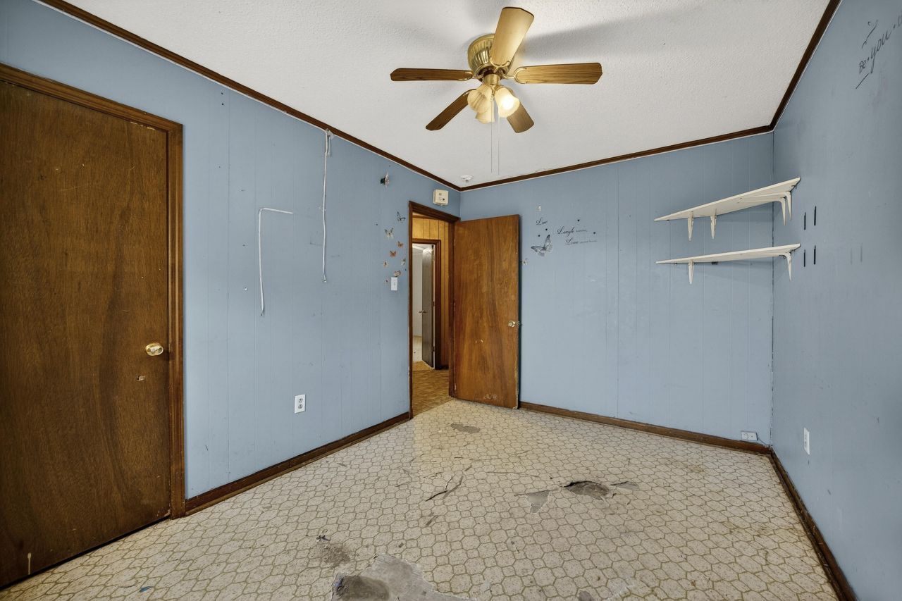 601 Levee Drive Photo 18