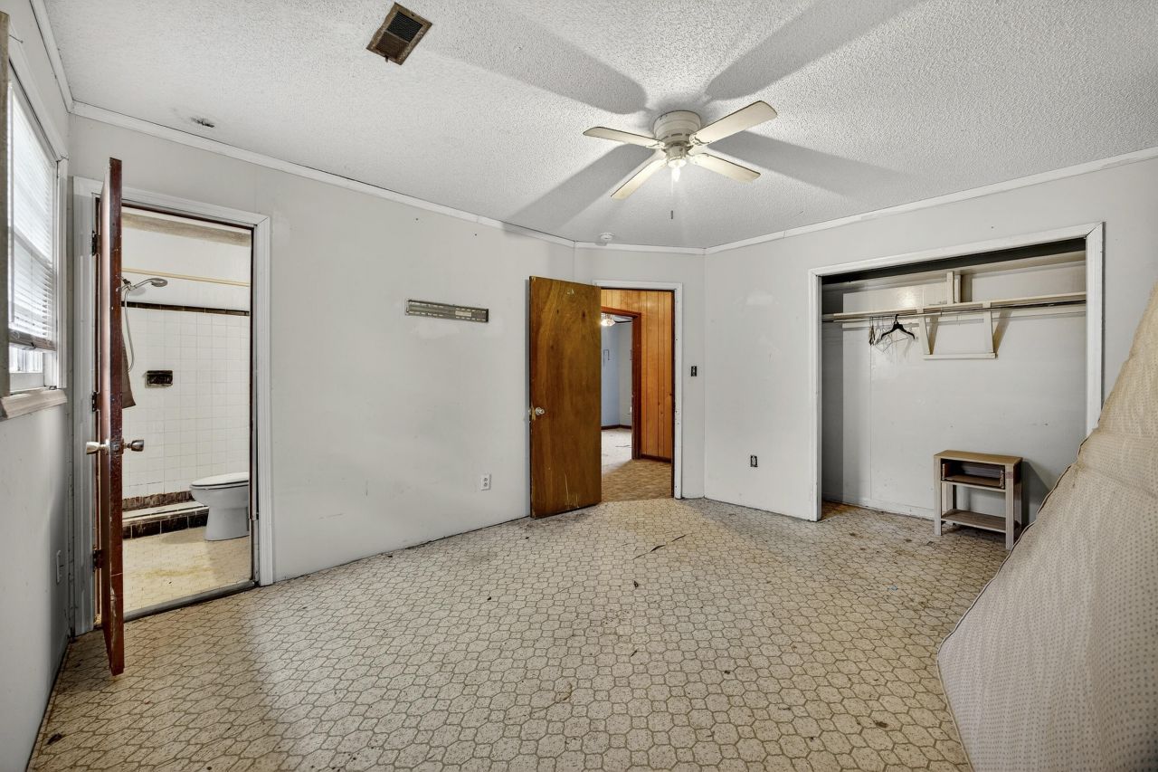 601 Levee Drive Photo 19