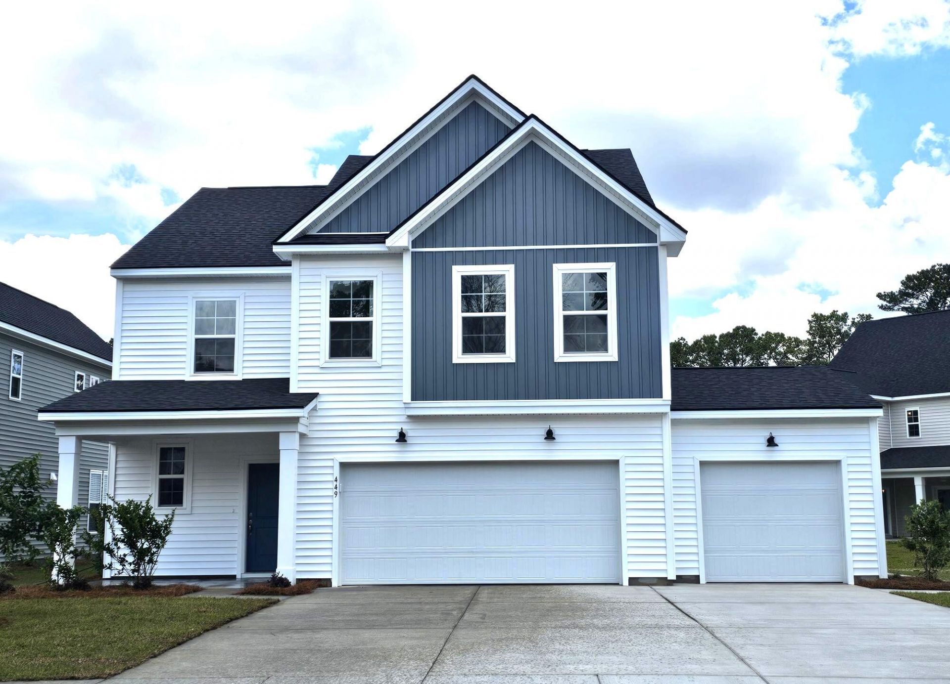 449 Cadbury Loop Photo 1