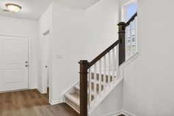 449 Cadbury Loop photo 4