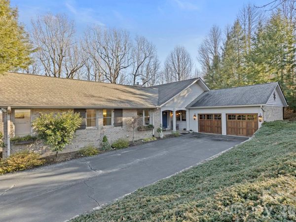 103 Bellshire Drive , Flat Rock, NC 28731