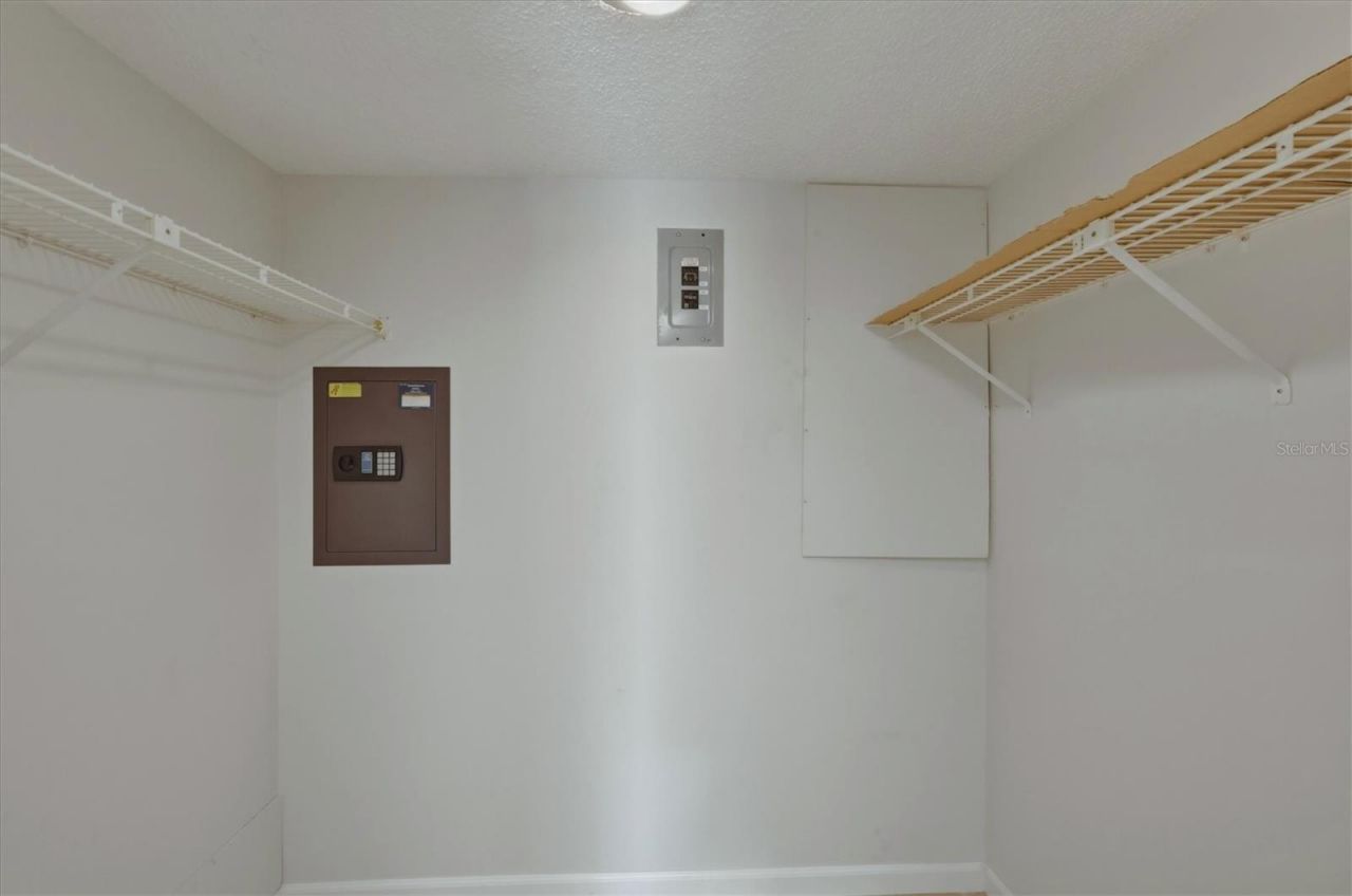 4143 Heron Way, Unit 207 BLDG E, Bradenton, FL 34205 Photo