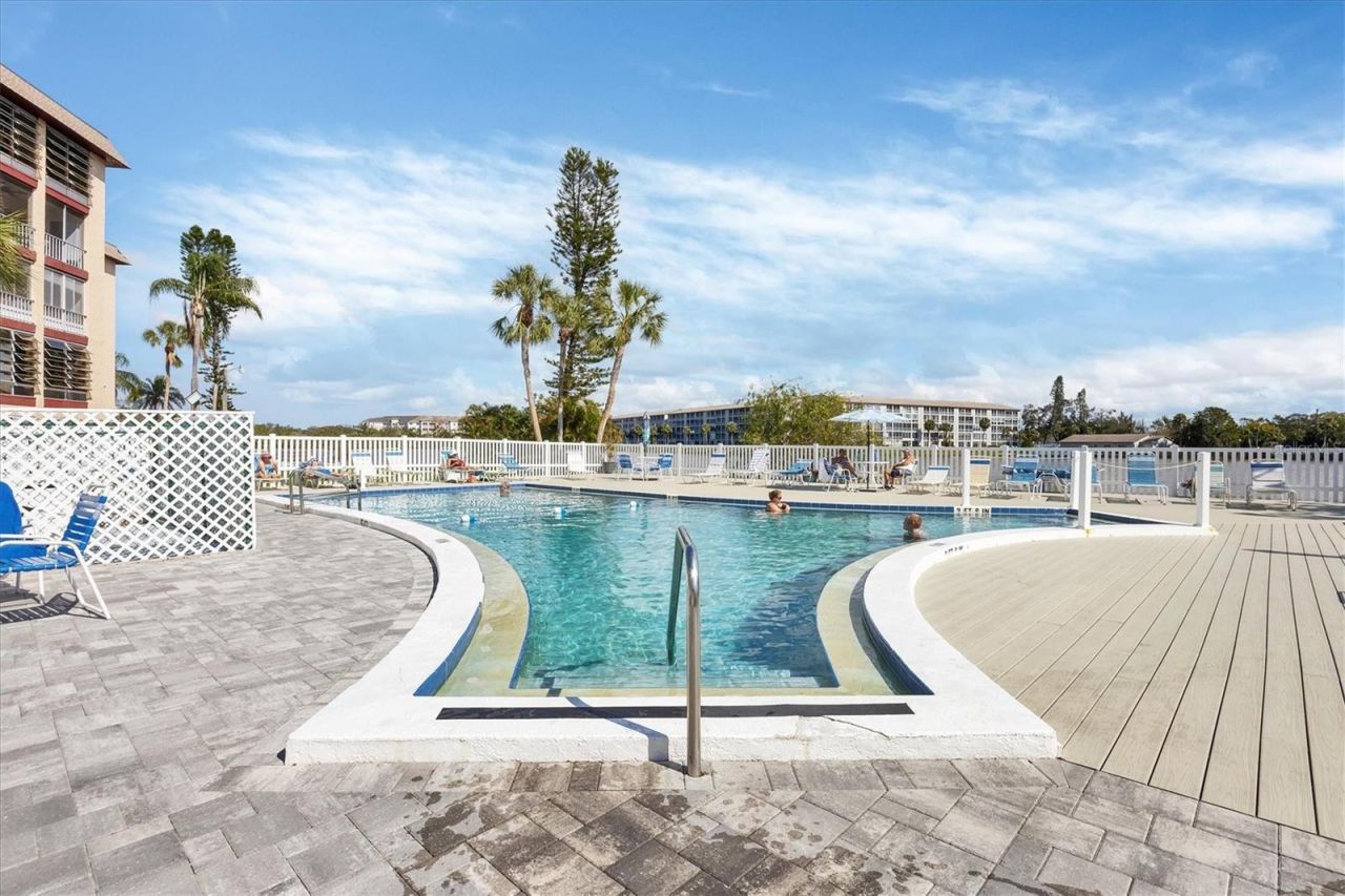 4143 Heron Way, Unit 207 BLDG E, Bradenton, FL 34205 Photo