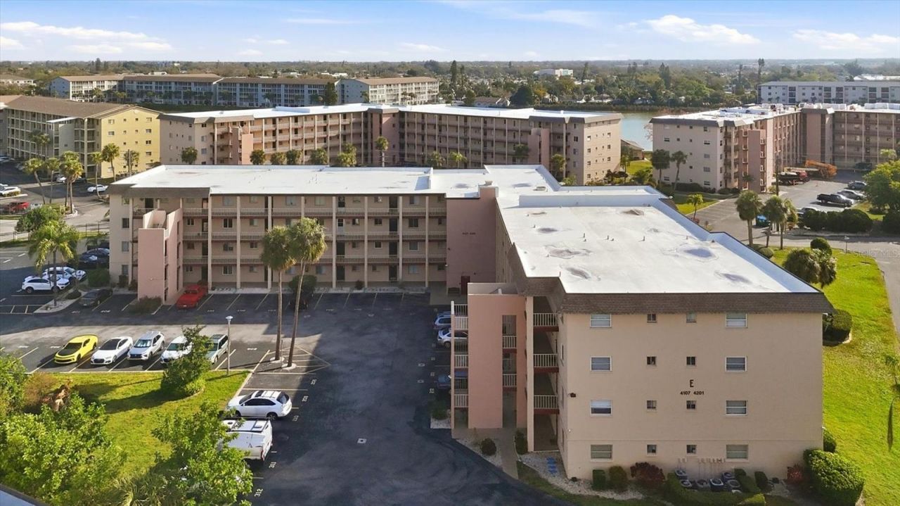 4143 Heron Way, Unit 207 BLDG E, Bradenton, FL 34205 Photo