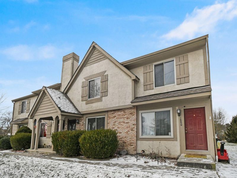 1882 Billingsley Road, Columbus, OH 43235 Photo 2