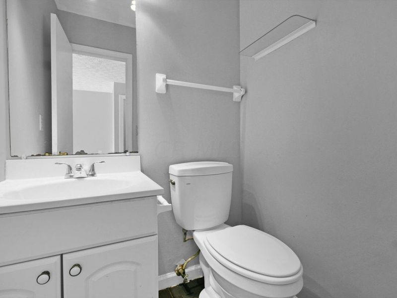 1882 Billingsley Road, Columbus, OH 43235 Photo 9