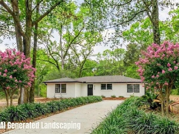 6759 Overlook Road, Mobile, AL 36618
