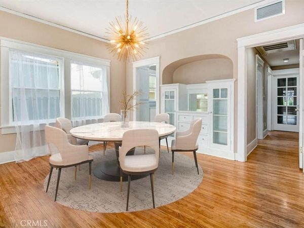 113 N COLUMBUS AVE, Glendale, CA 91203