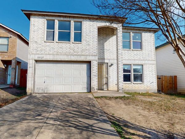 10127 Sunset Pl, San Antonio, TX 78245