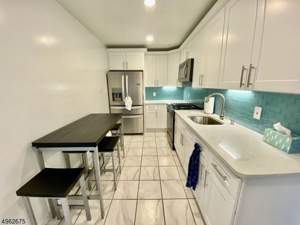 610 W Broad St, Westfield, NJ 07090