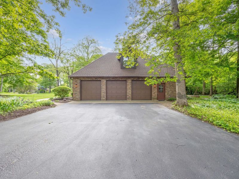 129 Tanglewood Drive, West Liberty, OH 43357 Photo 27