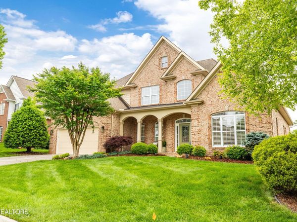 12618 Hunters Creek Lane, Knoxville, TN 37922