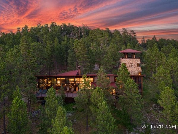 24452 Trackers Trail, Keystone, SD 57751