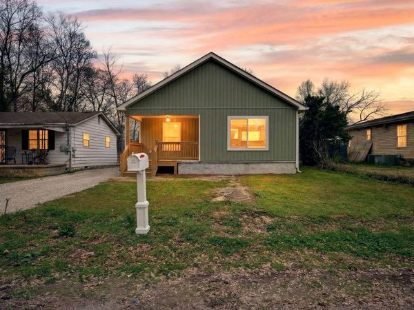 112 Rowe Street, Rossville, GA 30741