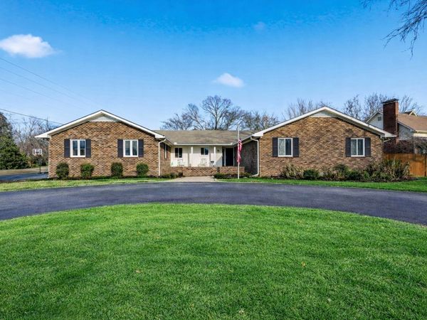 1454 Indian Pl , Murfreesboro, TN 37129