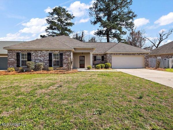 105 Pleasant Harbor Avenue, Brandon, MS 39047