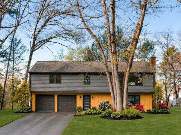 8 Emily Road, Framingham, MA 01701