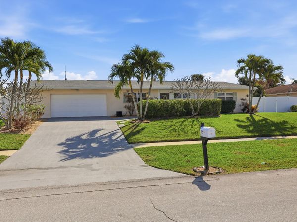 305 Circle E, Jupiter, FL 33458