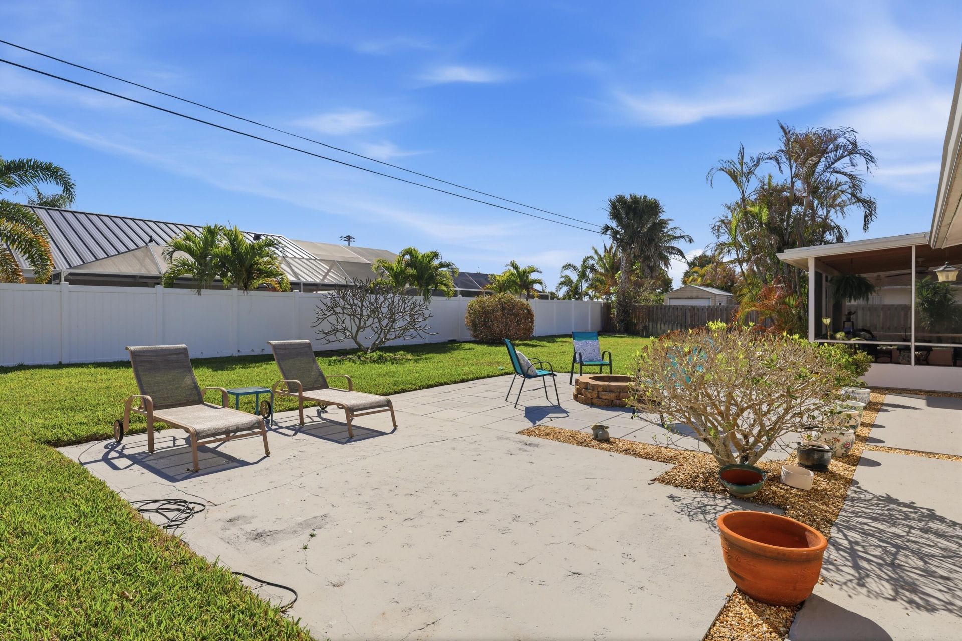 305 Circle E, Jupiter, FL 33458 Photo