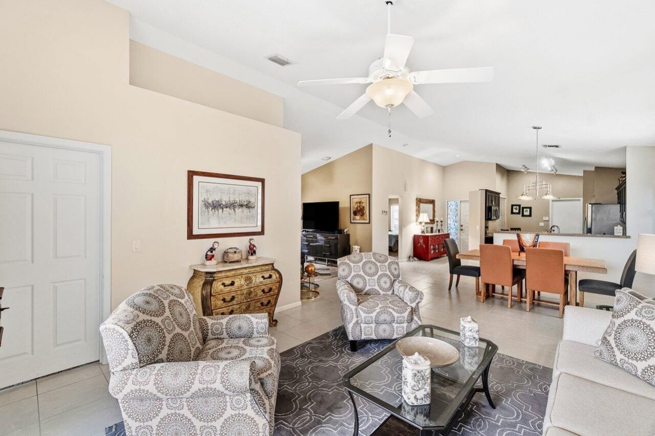 9562 Cherry Blossom Court, Boynton Beach, FL 33437 Photo