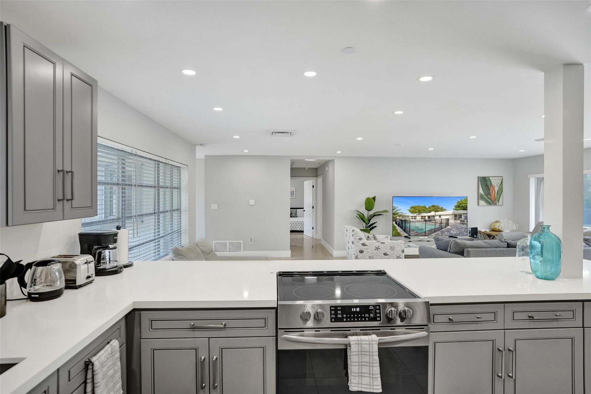 260 Allenwood Drive, Lauderdale by the Sea, FL 33308 Photo