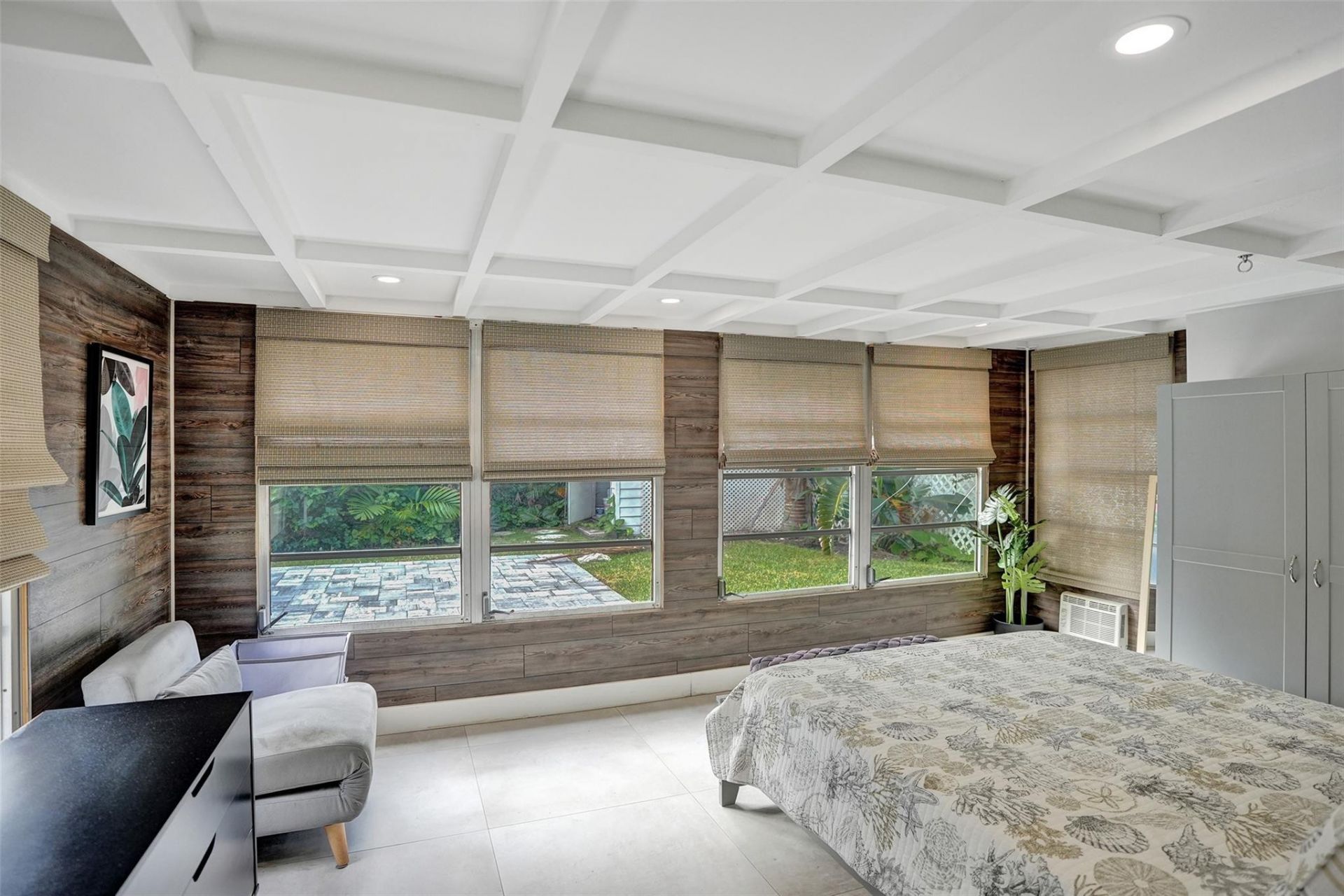 260 Allenwood Drive, Lauderdale by the Sea, FL 33308 Photo