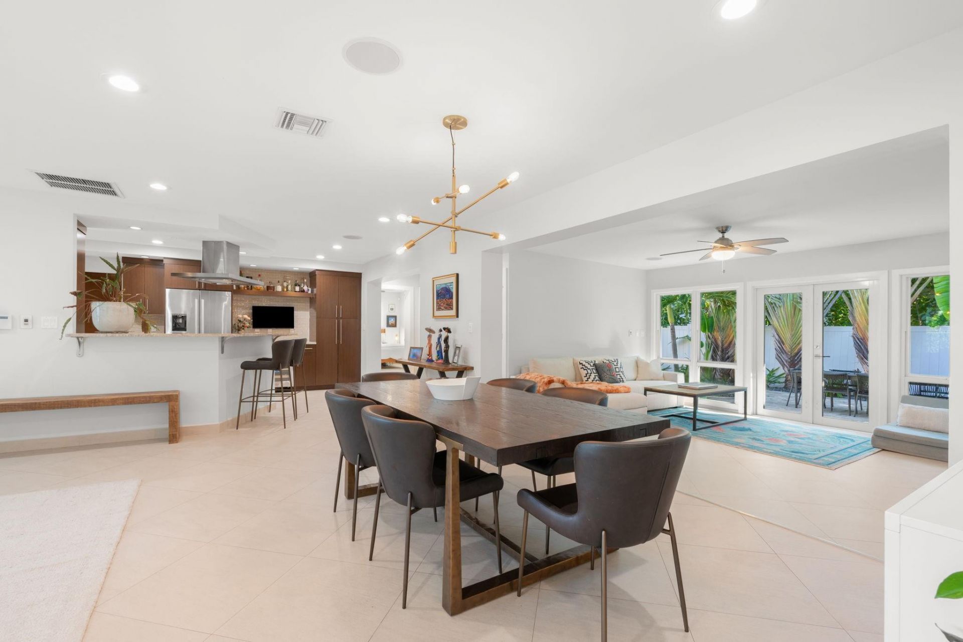 2740 NE 21st Court, Fort Lauderdale, FL 33305 Photo