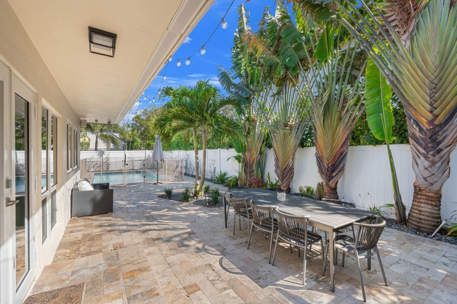 2740 NE 21st Court, Fort Lauderdale, FL 33305 Photo