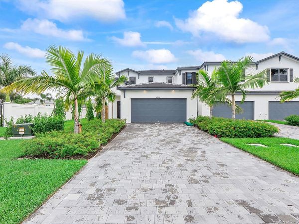 4973 Oakmont Drive, Unit 1, Dania Beach, FL 33312