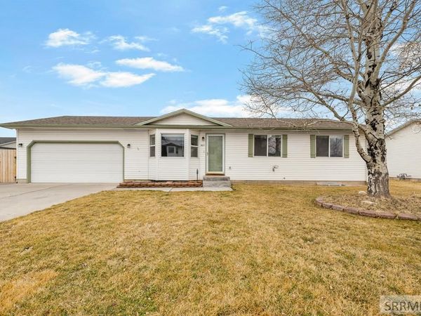 3617 E Daleen Street, IDAHO FALLS, ID 83401