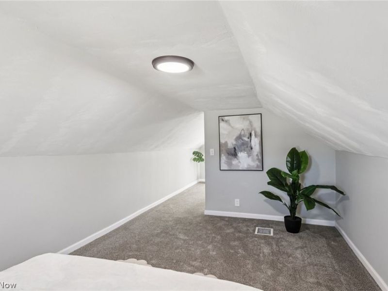 62 Jacobs Road, Hubbard, OH 44425 Photo 16