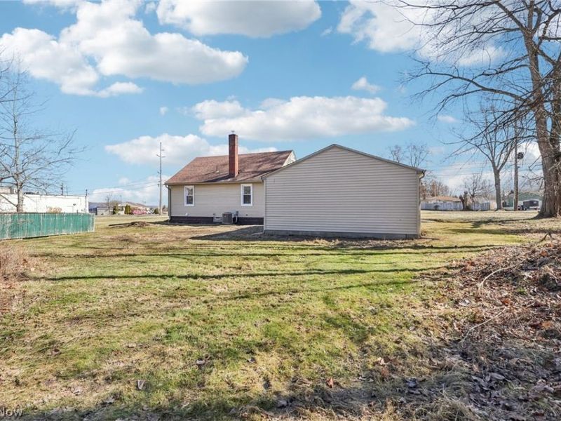 62 Jacobs Road, Hubbard, OH 44425 Photo 24