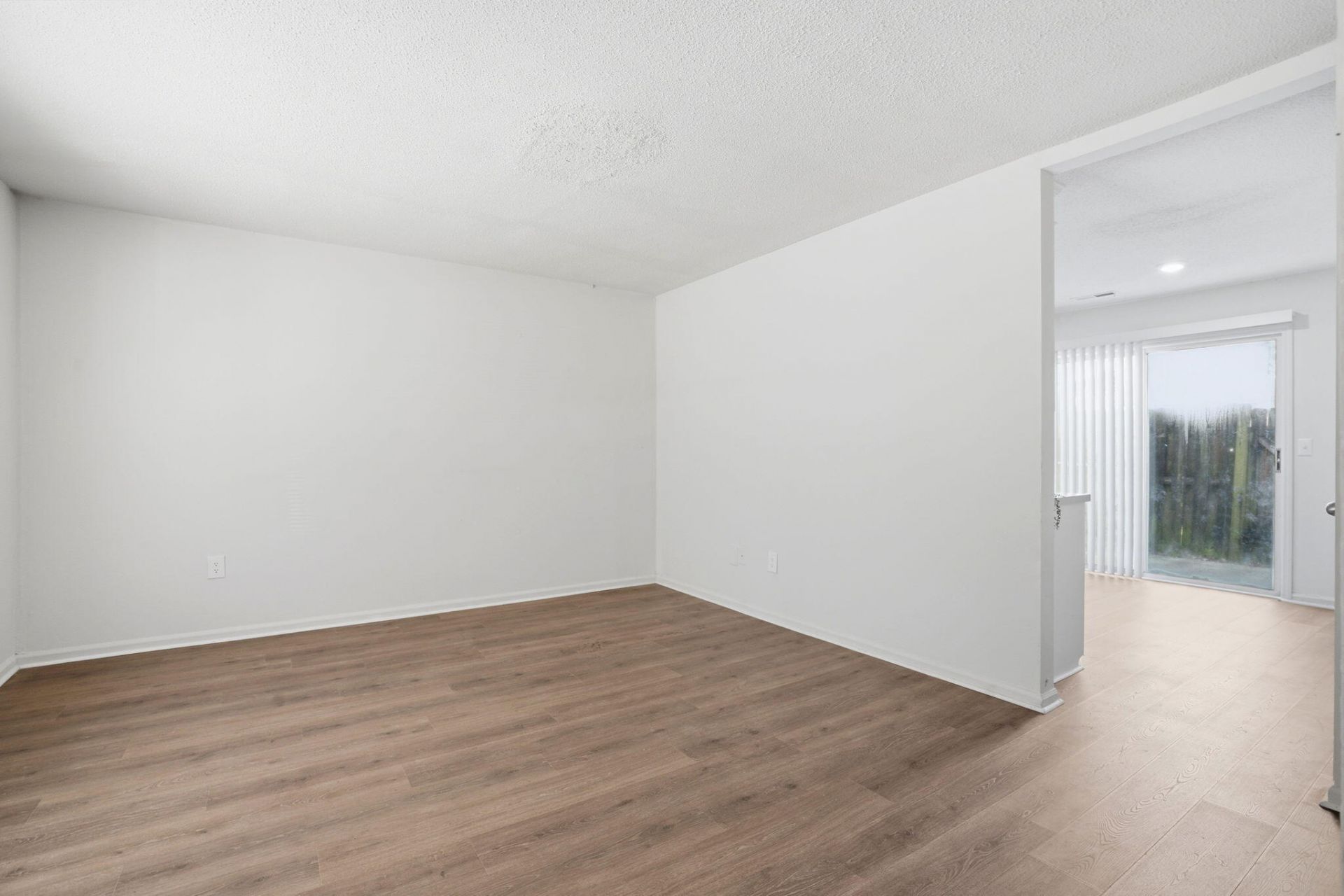 4744 Bayfield Drive Photo 11