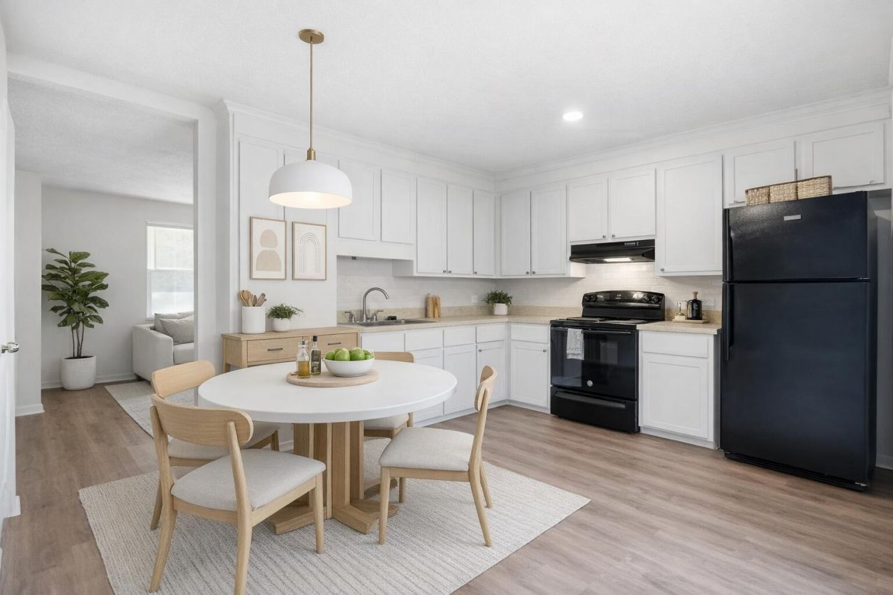 4744 Bayfield Drive Photo 11