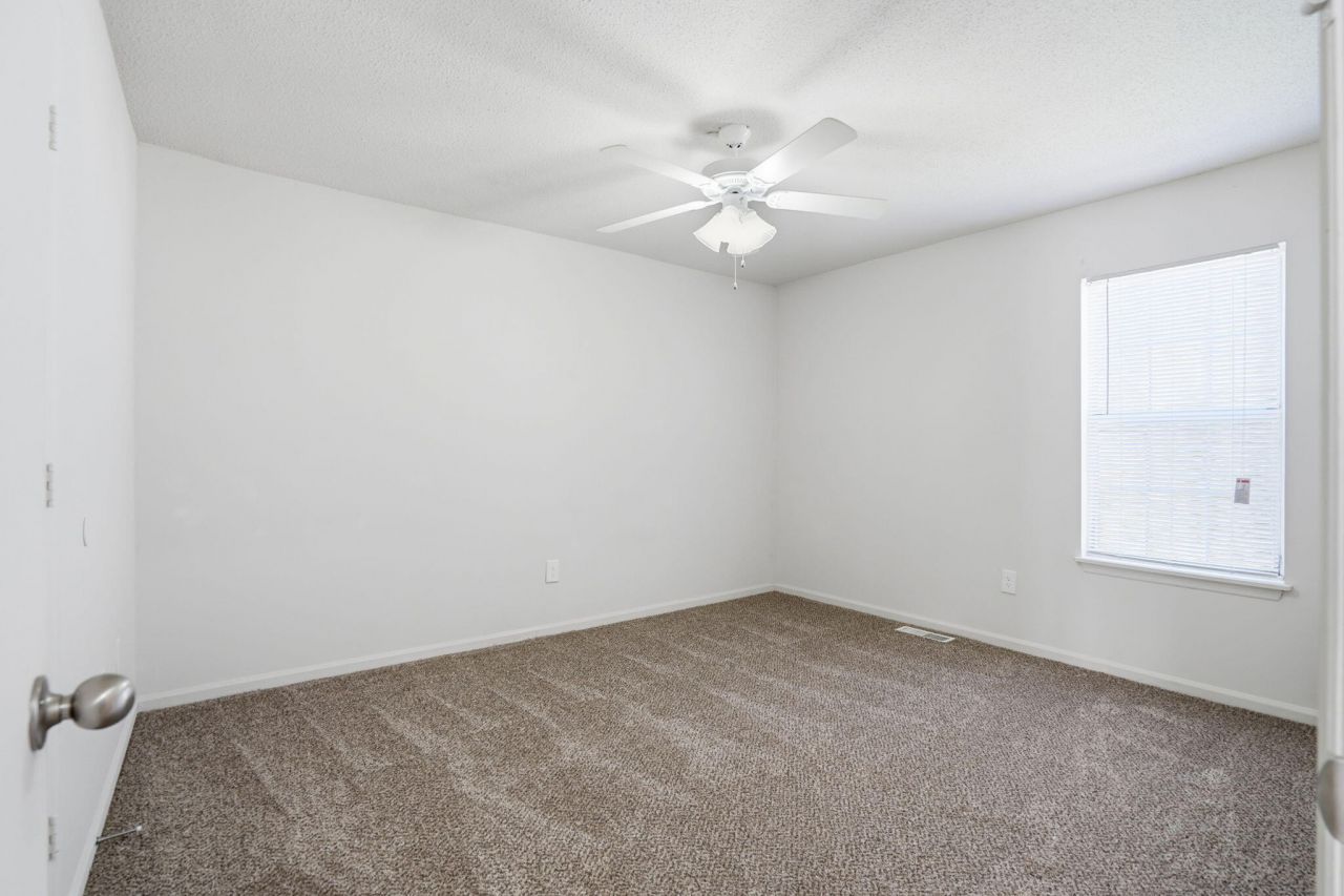 4744 Bayfield Drive Photo 20