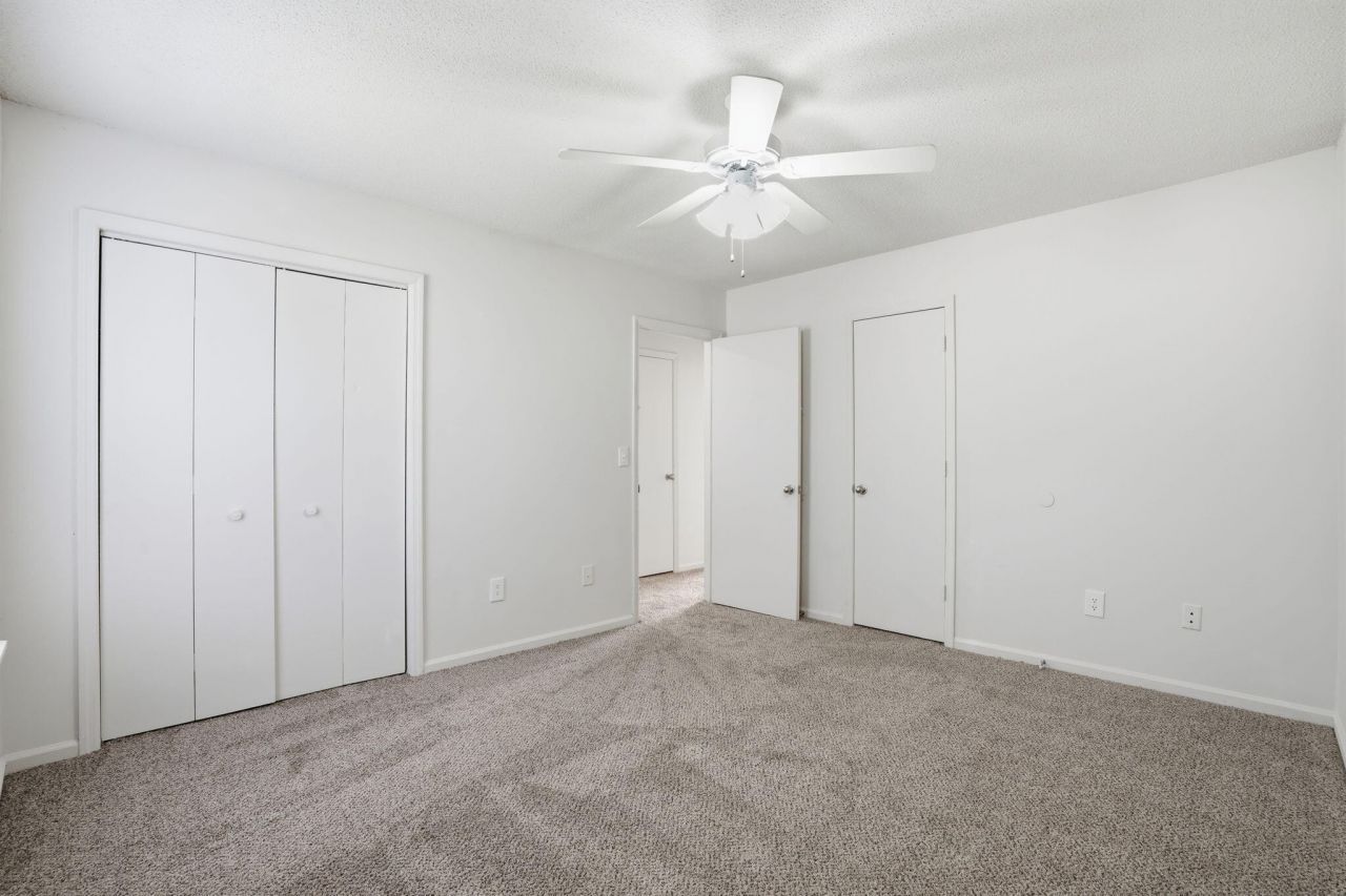 4744 Bayfield Drive Photo 24