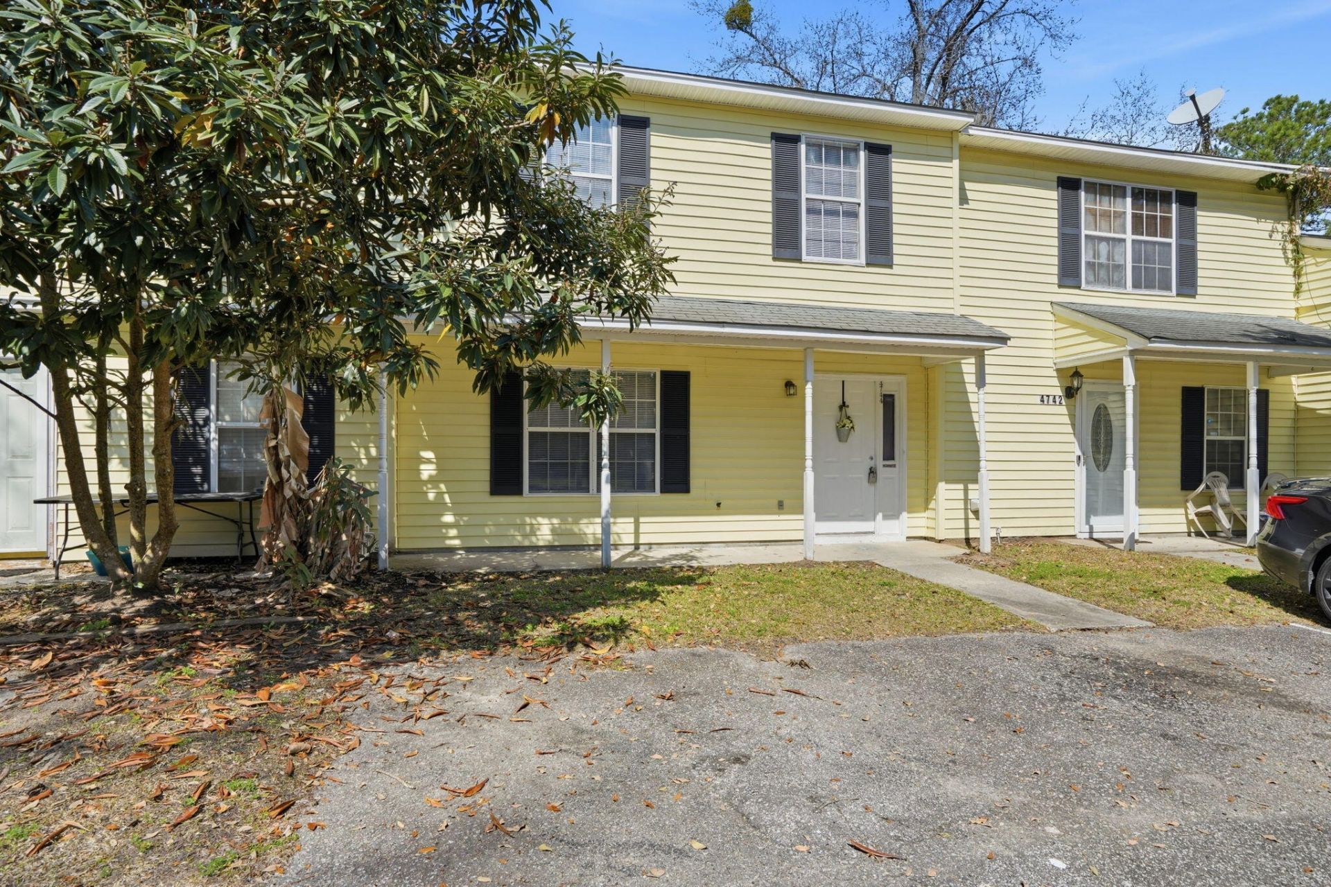 4744 Bayfield Drive Photo 4