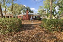 101 Center Street photo 4