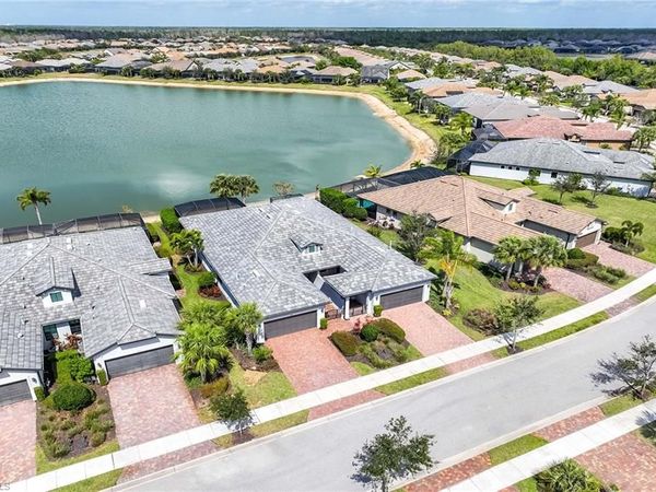 7785 Jacaranda LN, NAPLES, FL 34114