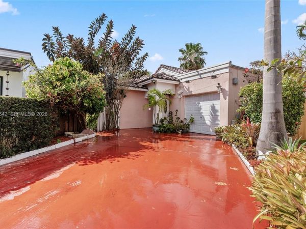 11350 SW 160th Ave, Miami, FL 33196