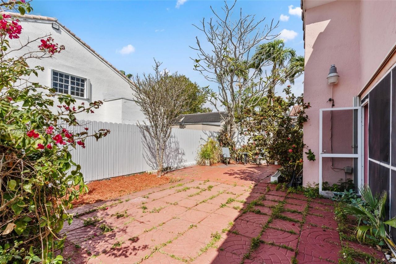 11350 SW 160th Ave, Miami, FL 33196 Photo