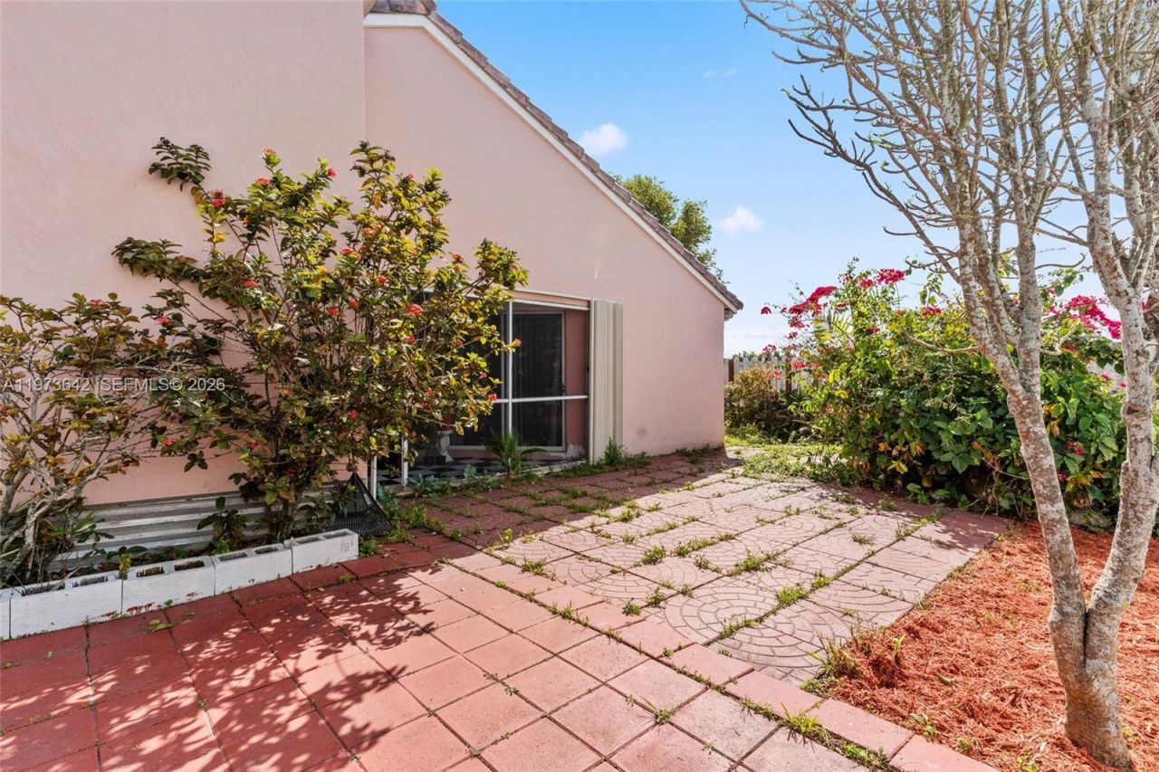 11350 SW 160th Ave, Miami, FL 33196 Photo