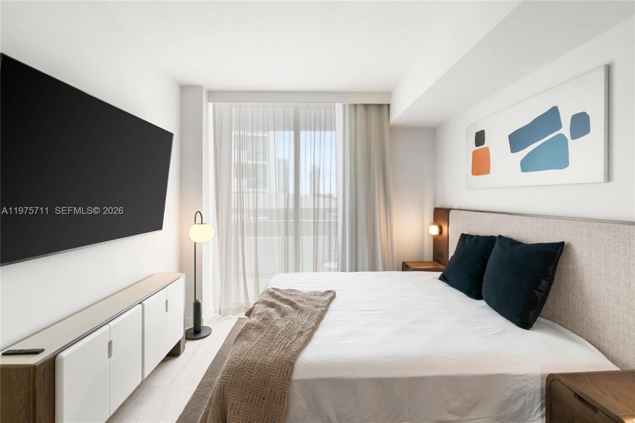 1611 SW 2nd Av , Unit 504, Miami, FL 33129 Photo