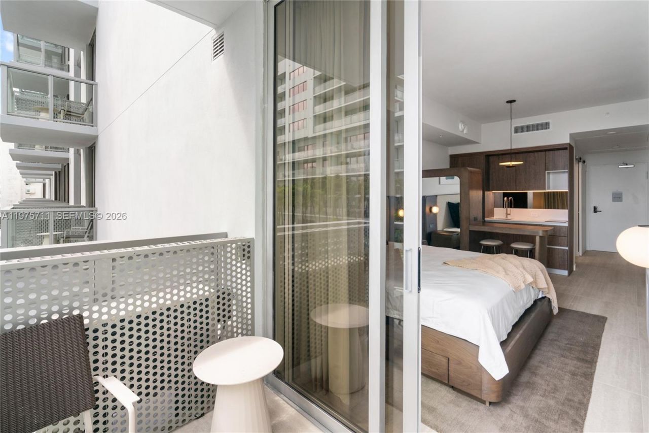 1611 SW 2nd Av , Unit 504, Miami, FL 33129 Photo