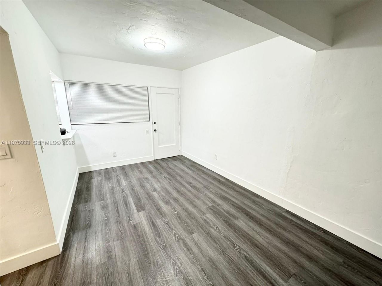 7435 Byron Ave , Unit 07, Miami Beach, FL 33141 Photo