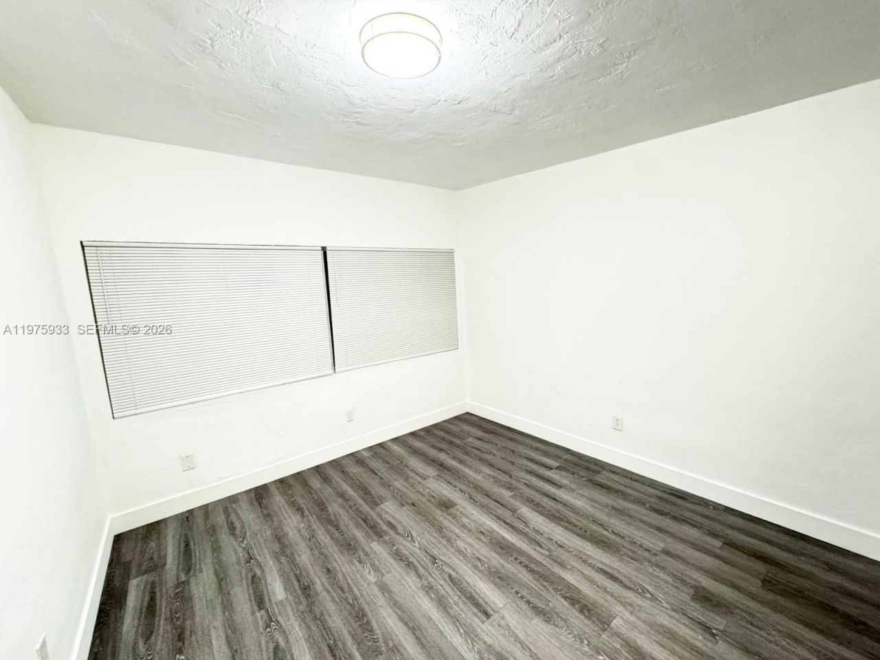 7435 Byron Ave , Unit 07, Miami Beach, FL 33141 Photo