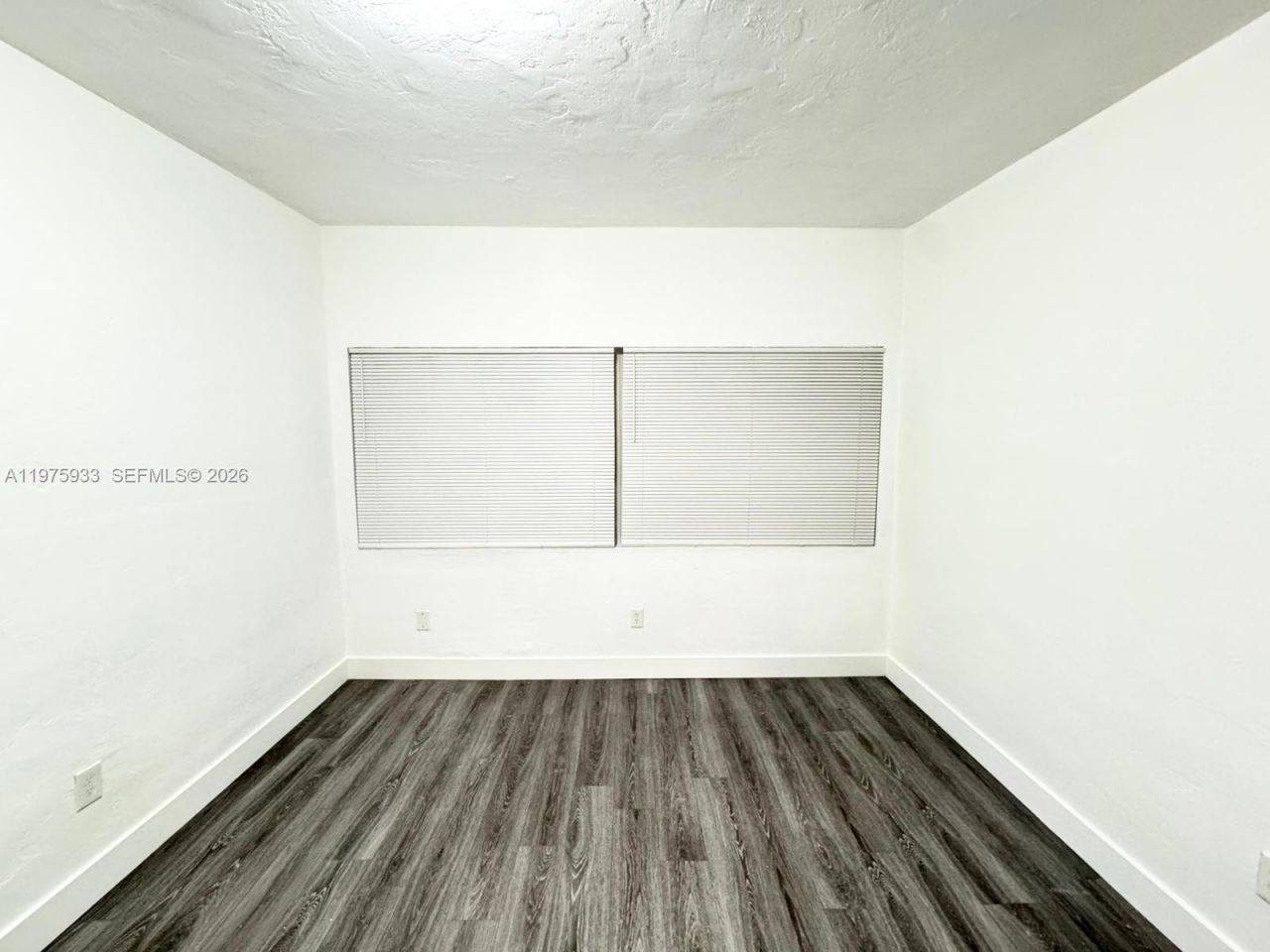 7435 Byron Ave , Unit 07, Miami Beach, FL 33141 Photo