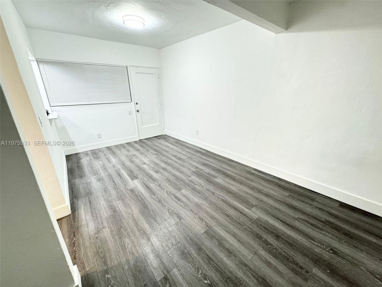 7435 Byron Ave , Unit 07, Miami Beach, FL 33141 Photo