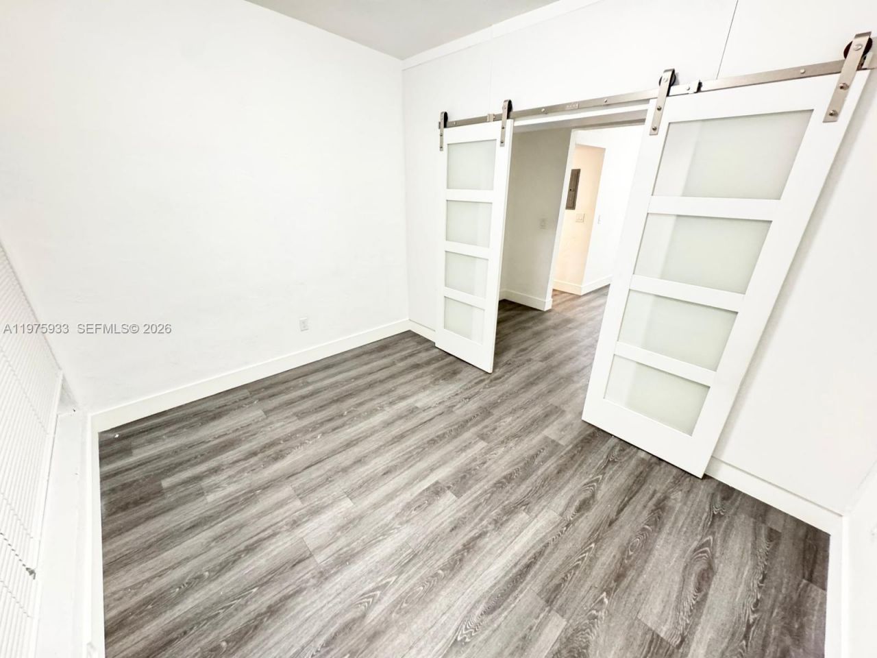 7435 Byron Ave , Unit 07, Miami Beach, FL 33141 Photo